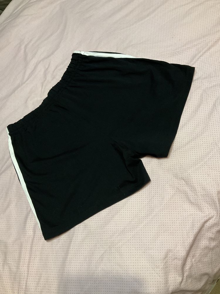 Шорты женские Адидас оригинал L-XL