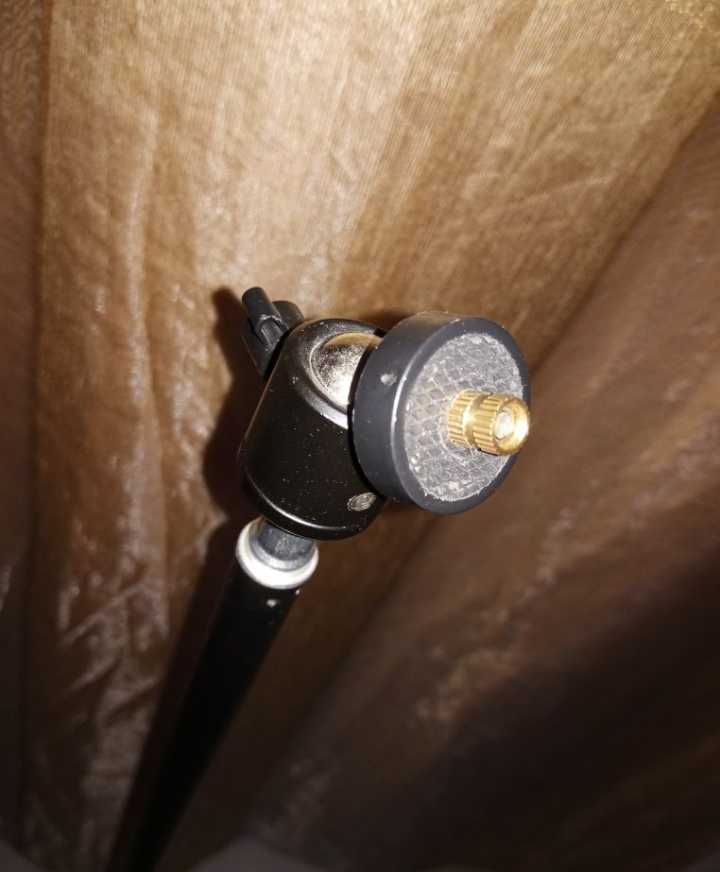 Tripé preto ajustável 45cm a 1m