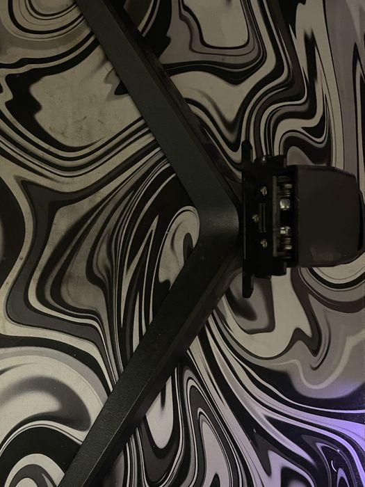 Монітор 75 гердц 21,5  без битих пикселей