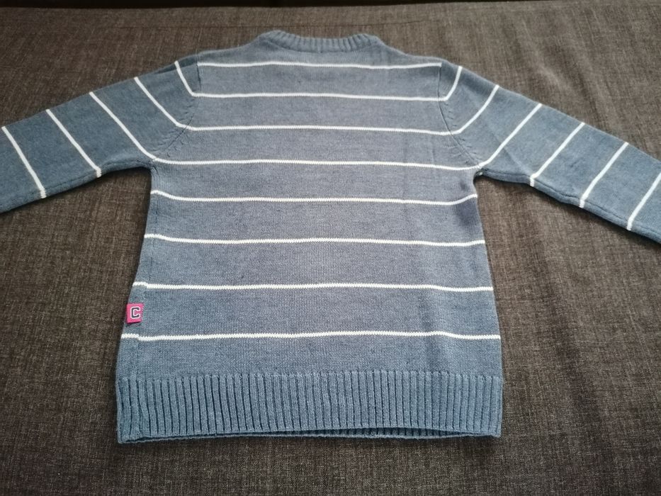 Sweterek chopiecy r. 128