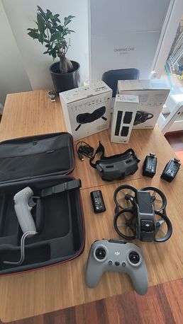 Dji avata + fly more kit + remote controller