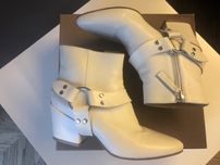 Botki Buttero r.37 skorzane, off white