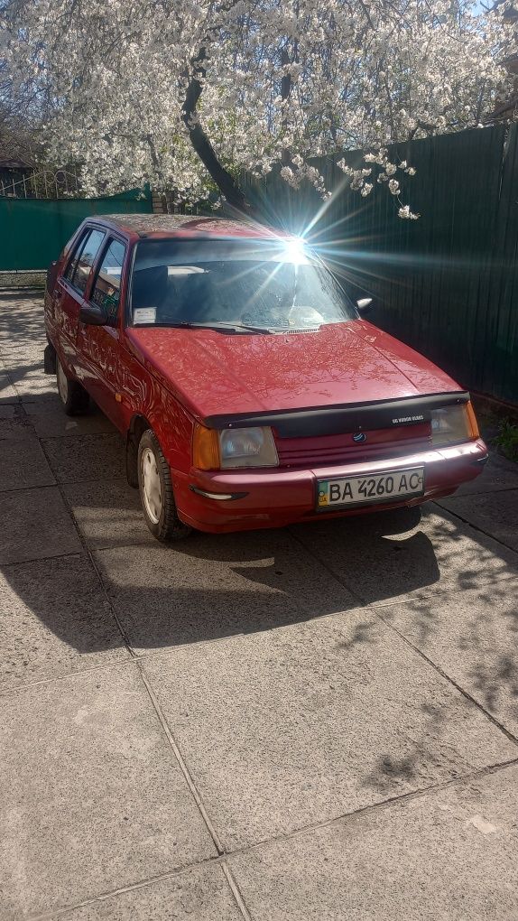 Автомобіль Славута 1,2