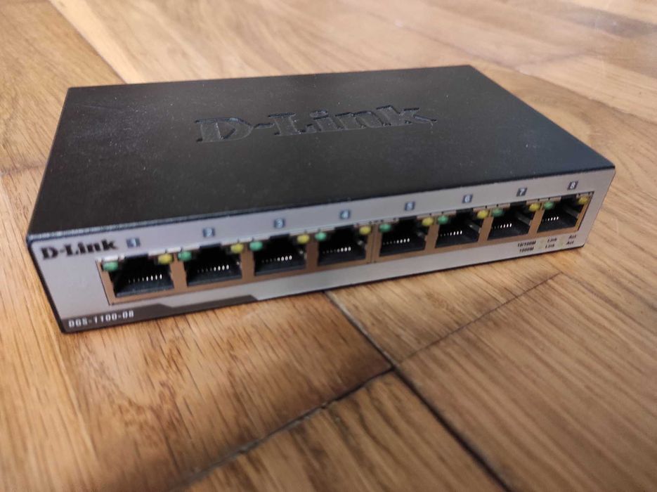 Diversos equipamentos de rede Switch AP