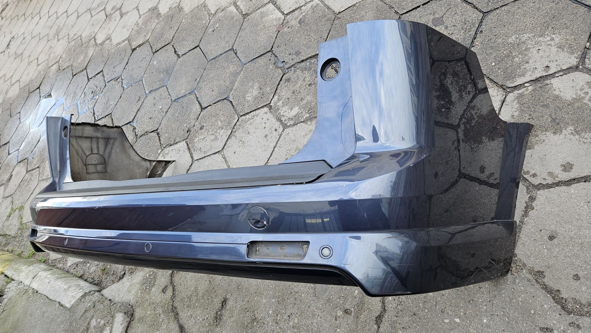 Zderzak z168 tył tylny tylni opel vectra c kombi opc line parktroniki