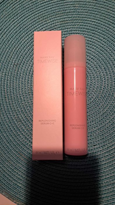 Mary Kay Odżywcze serum C+E TimeWise