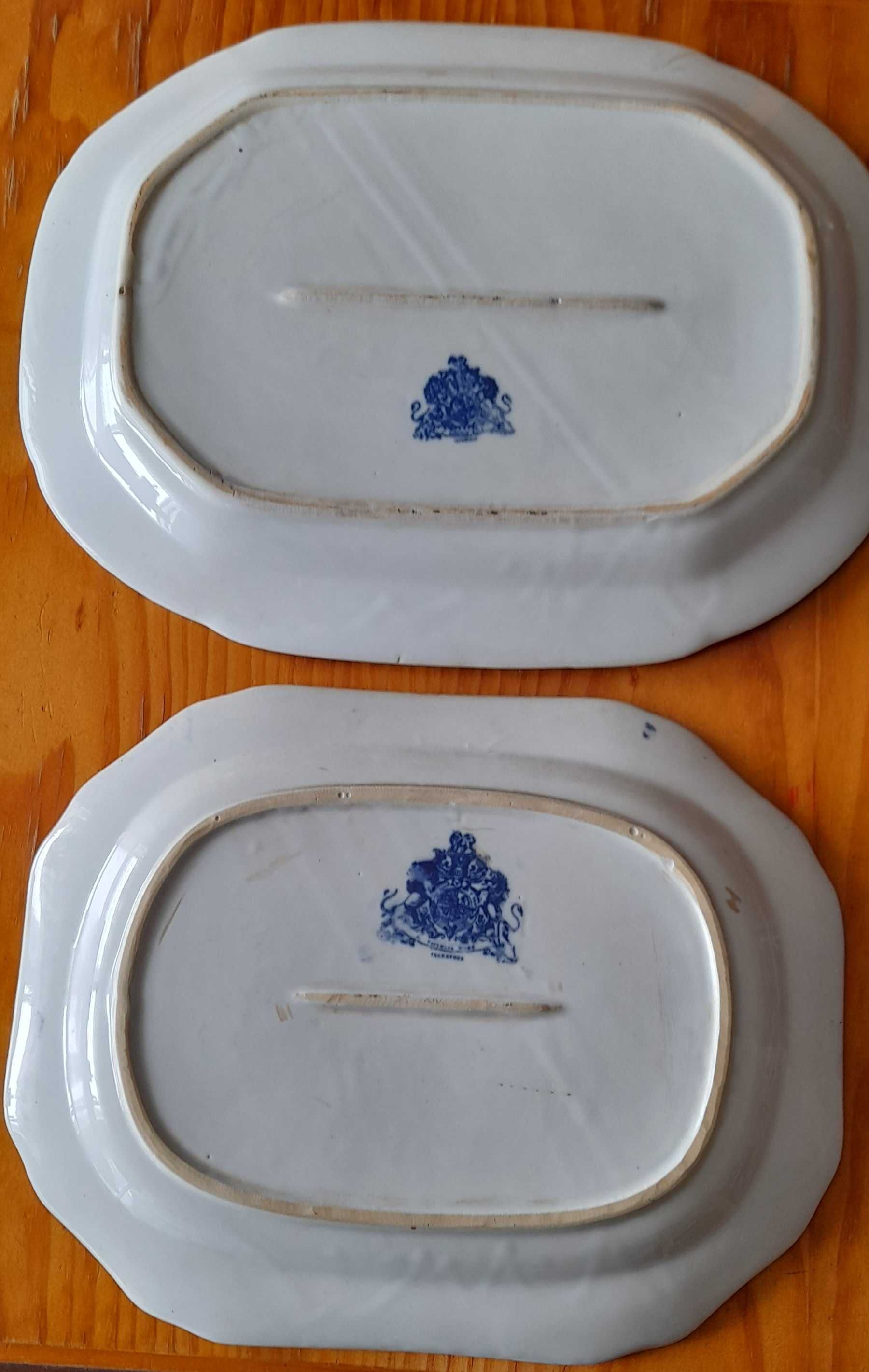 Duas Travessas  e Terrina em Porcelana Inglesa Victoria Ware Ironstone