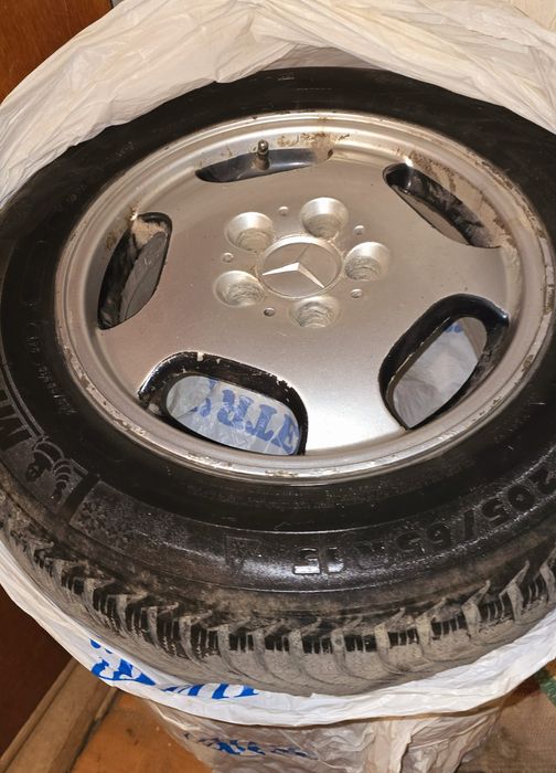 Диск mercedes r15 2010 р/шини michelin зимові