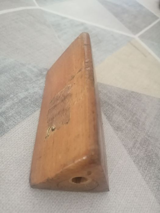 Paliteiro vintage em madeira