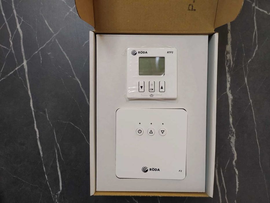 Бездротовий кімнатний термостат Roda RTF2 для котла.