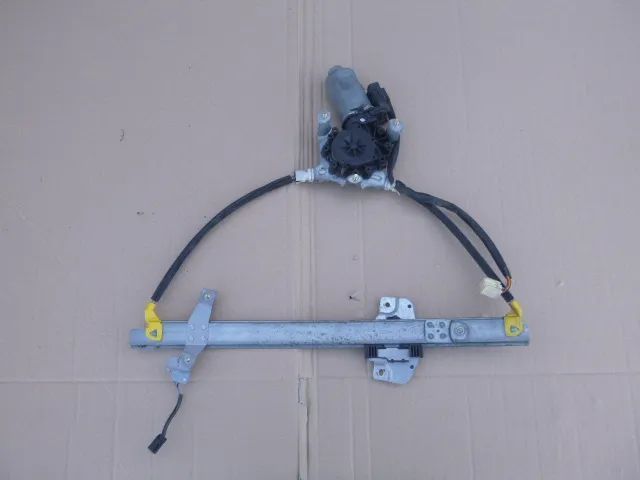 PODNOŚNIK SZYBY LEWY PRZÓD LEWY PRZEDNIE MAZDA 323F 98-03