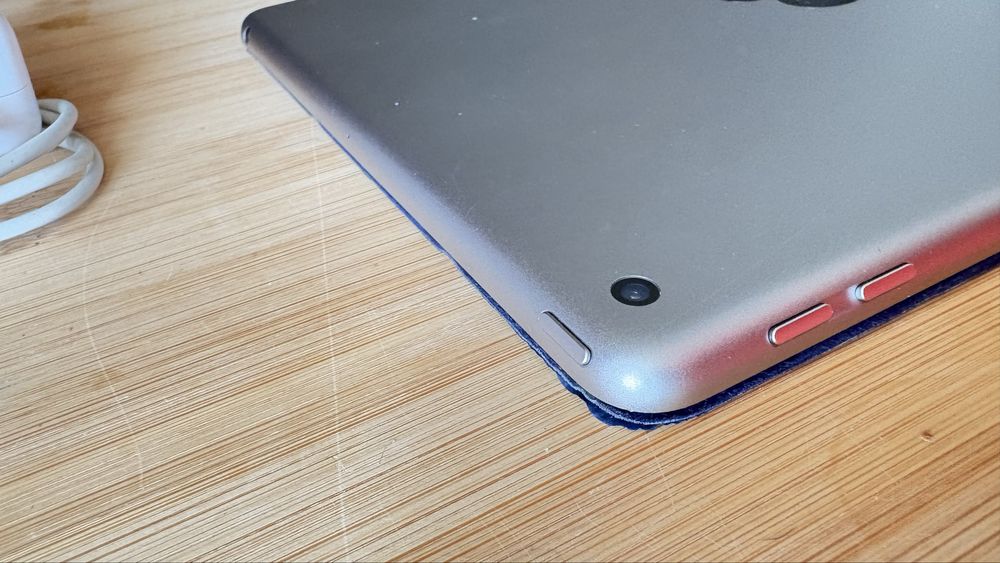 Ipad 6 9.7 128gb Como novo