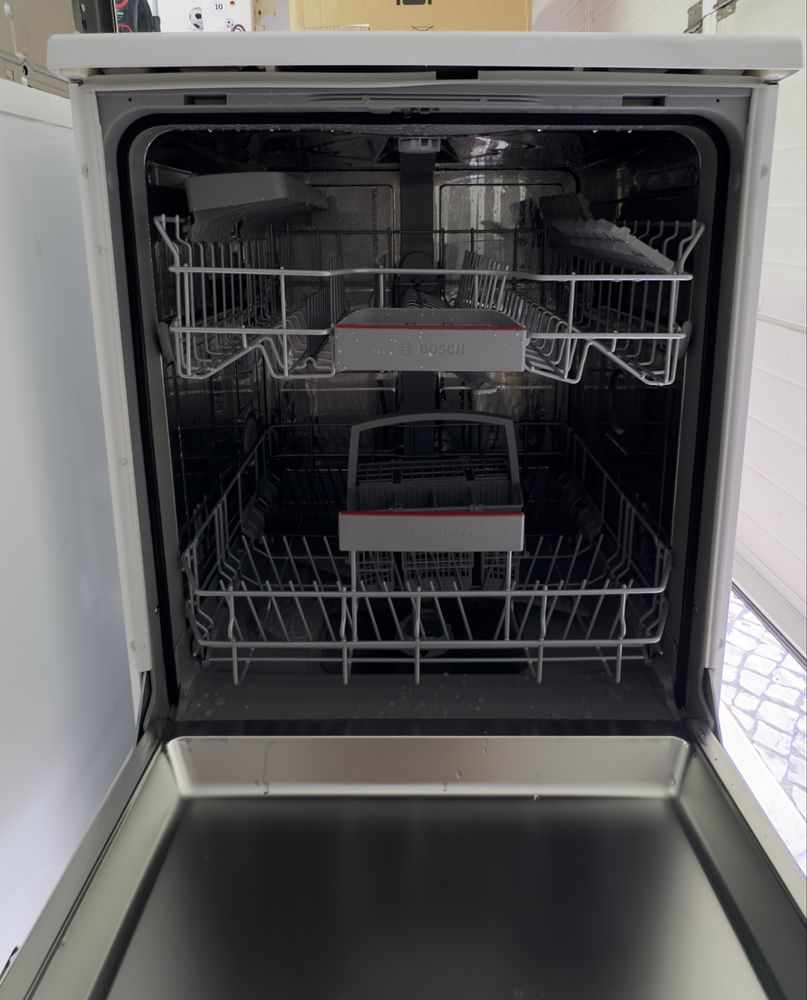 Máquina de Lavar Loiça BOSCH SMS4HTW00E (13 Conjuntos - 60 cm