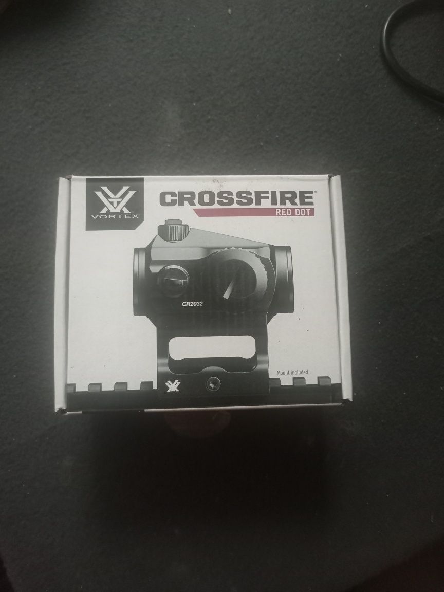 Каліматор Vortex Crossfire 2MOA Weaver (CF-RD2