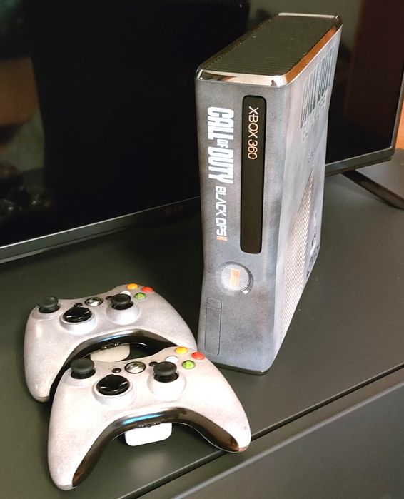 Xbox 360 Call of Duty Black Ops | RGH Aurora | 500GB | 2 pady + Kinect