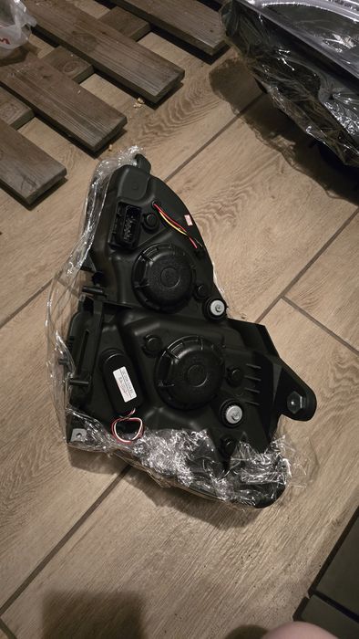 Lampy Mercedes C-Klasa w204