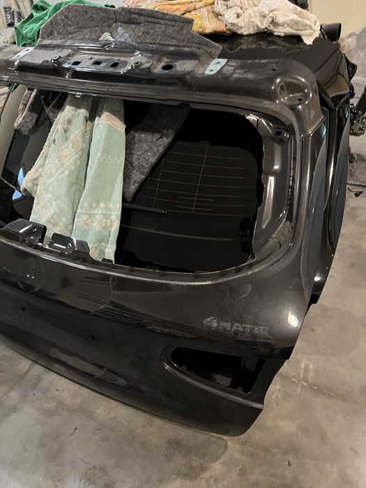 Ляда голая на Mercedes-Benz glc w253