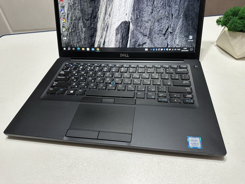 DELL LATITUDE 7490 14"FullHD IPS|i5-8250U| 8Gb DDR4 | SSD 256Gb