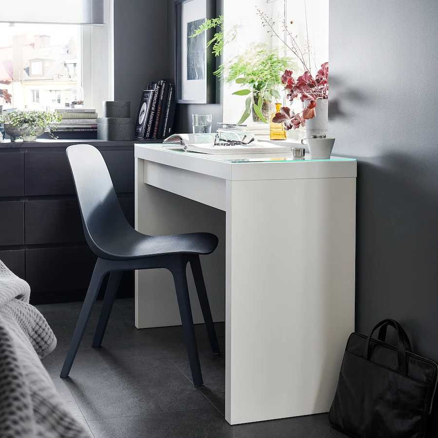 Toaletka malm Ikea 140/21/77 cm