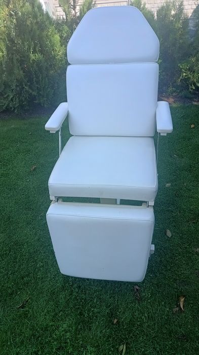 Łóżko kosmetyczne