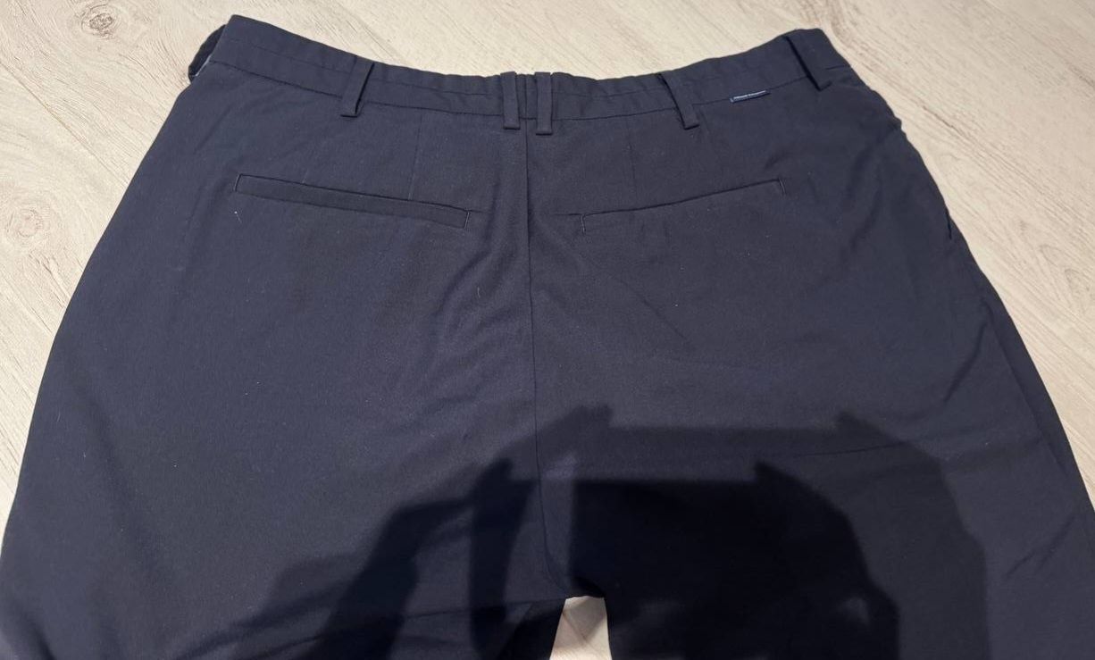 Armani Exchange брюки