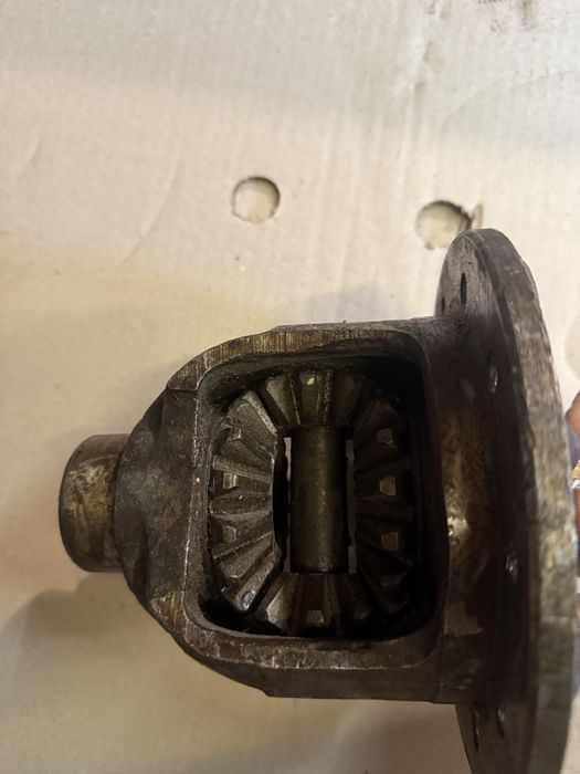 Дефференциал моста волга 2410