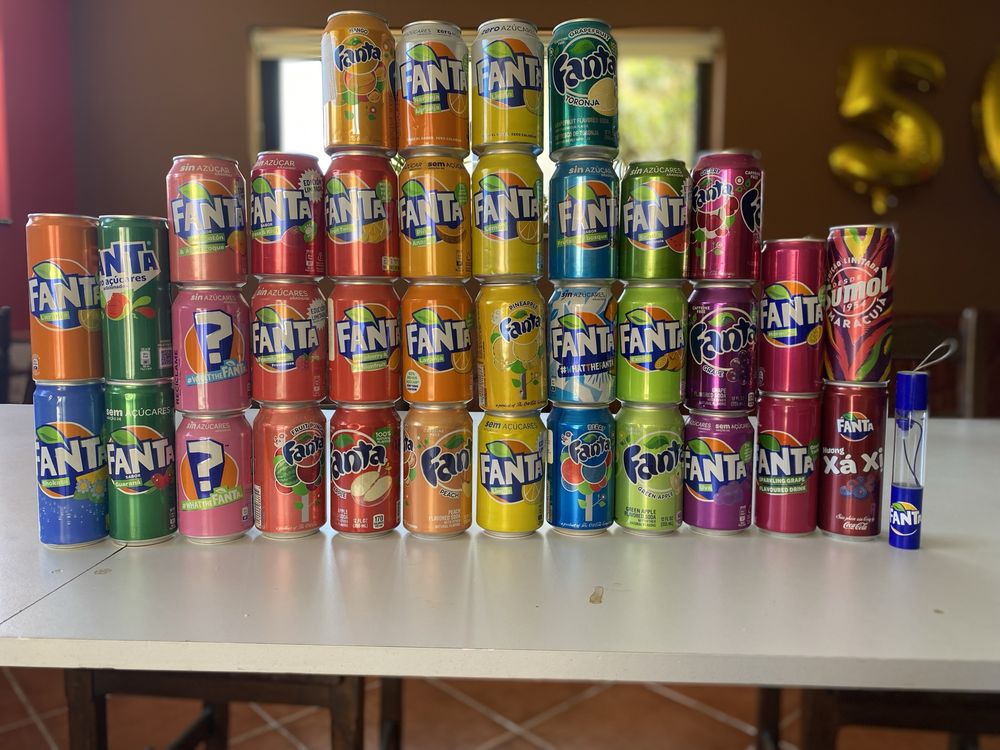 Latas de Fanta [ vazias ]
