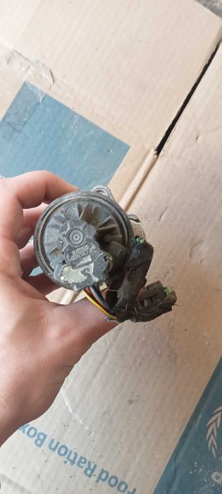 Продам Клапан відплацьованих газів