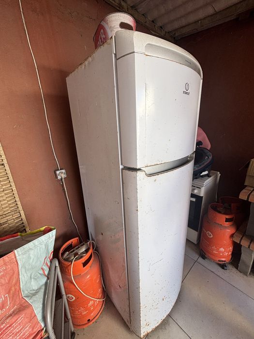 Frigorifico Indesit