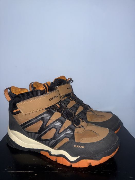 Ocieplane Sneakersy GEOX.