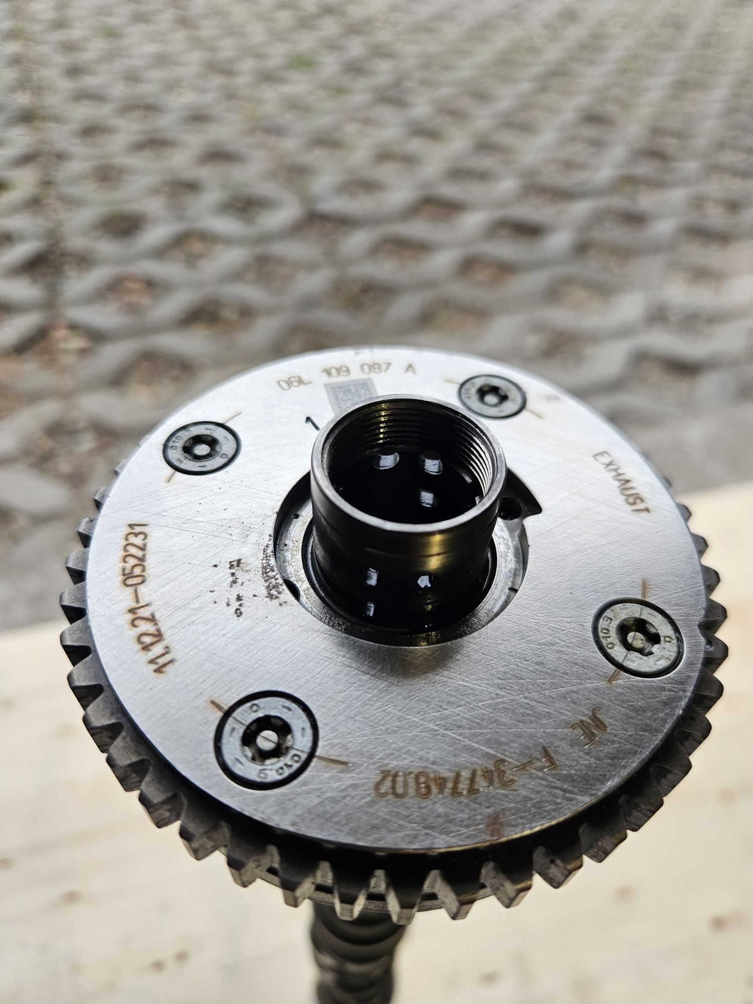 WAŁEK ROZRZĄDU WYDECHOWY 06L109087A 1.8 2.0 TFSI A3 A4 A5 A6,leon,Skod