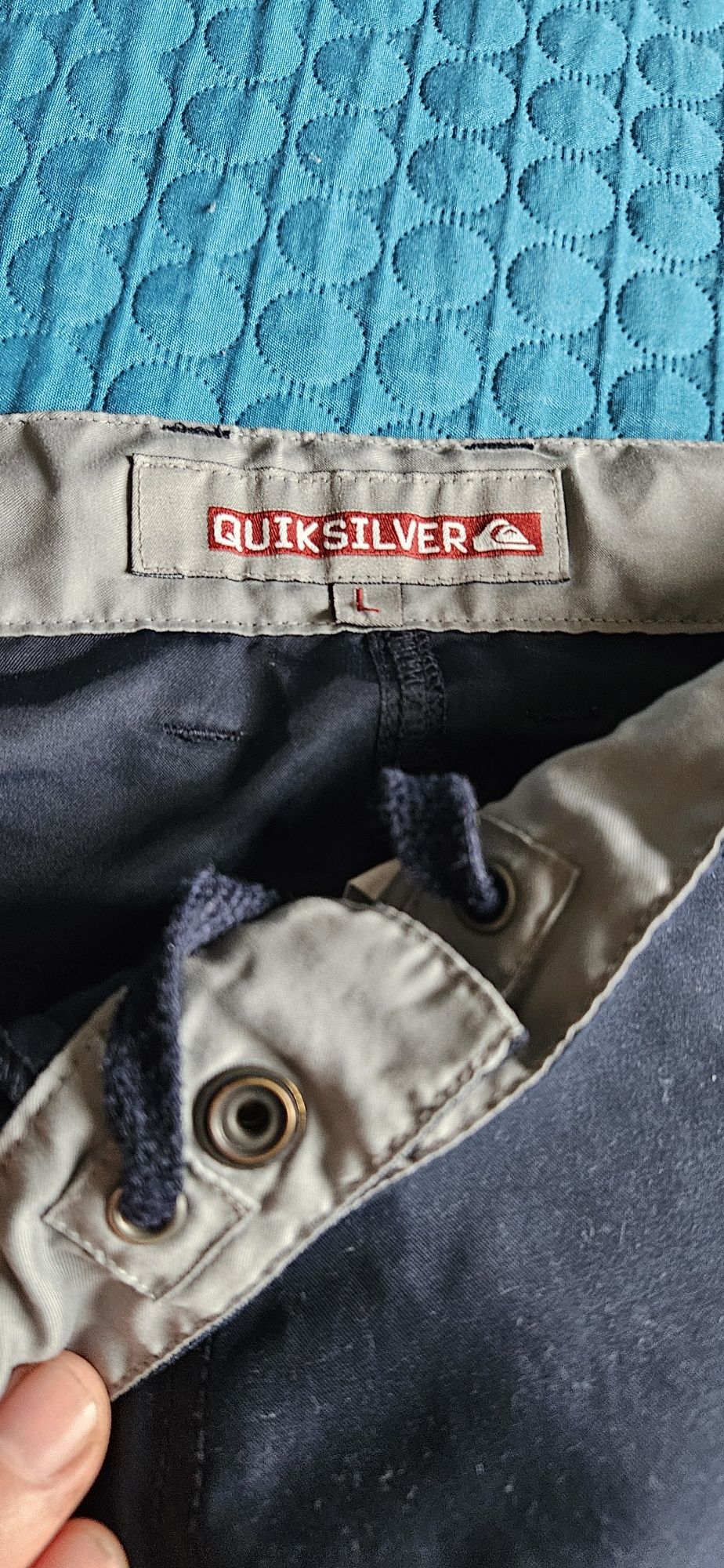 Шорти Quiksilwer L .