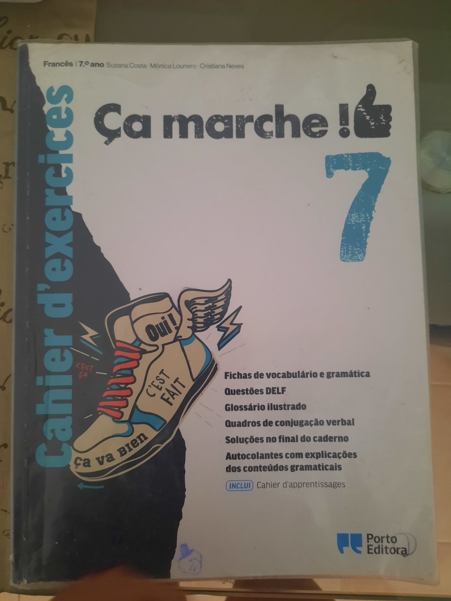 Livros e cardenos de atividades 6.º 7.º anos