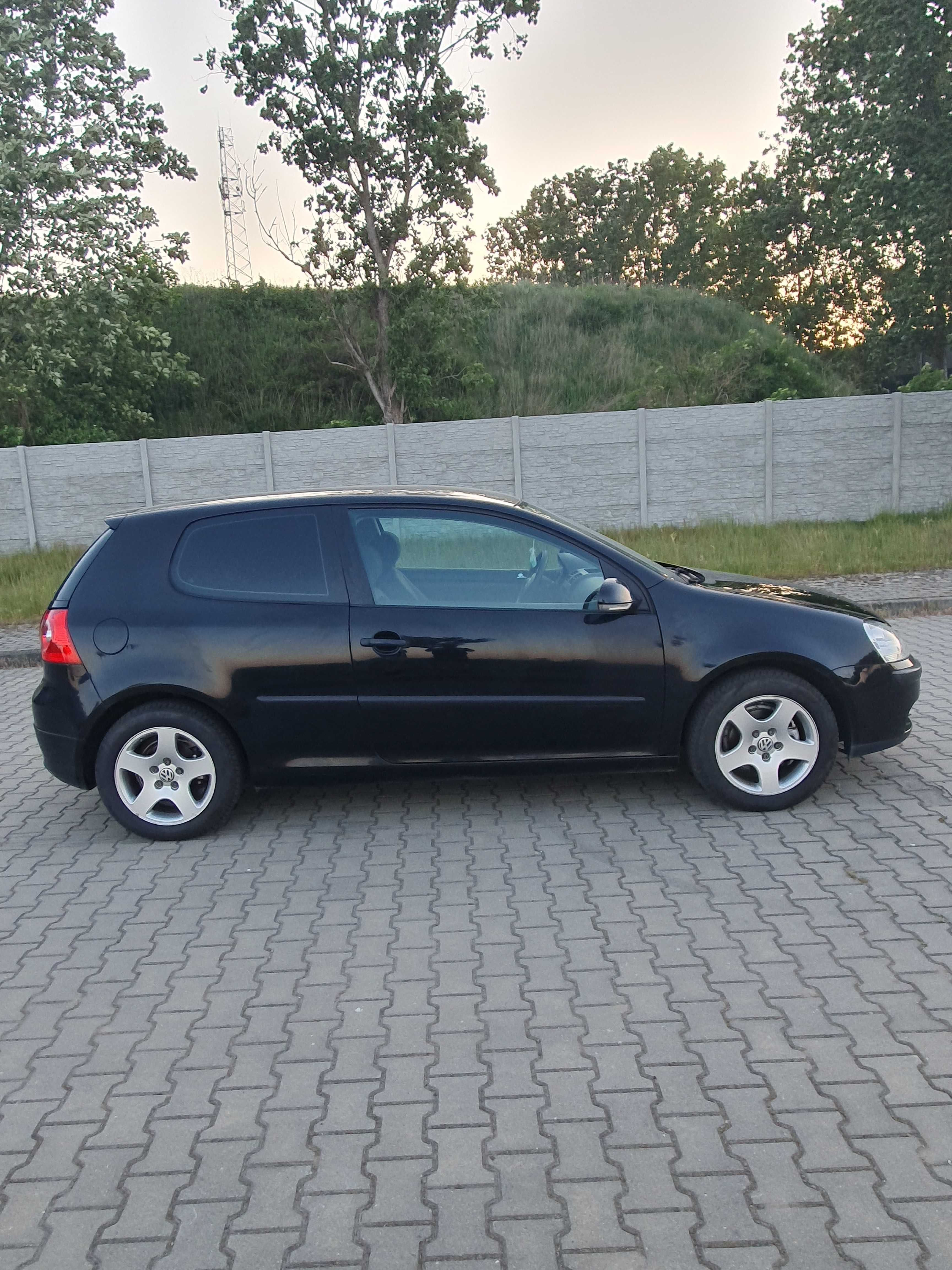 Volkswagen Golf 5 1.4 Benzyna