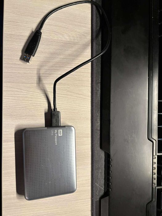 WD My Passport Ultra 1TB