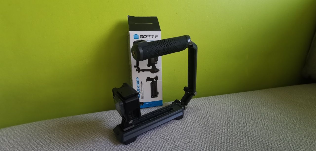 GOPOLE Reflex Grip uchwyt do kamer sportowych i innego sprzętu foto