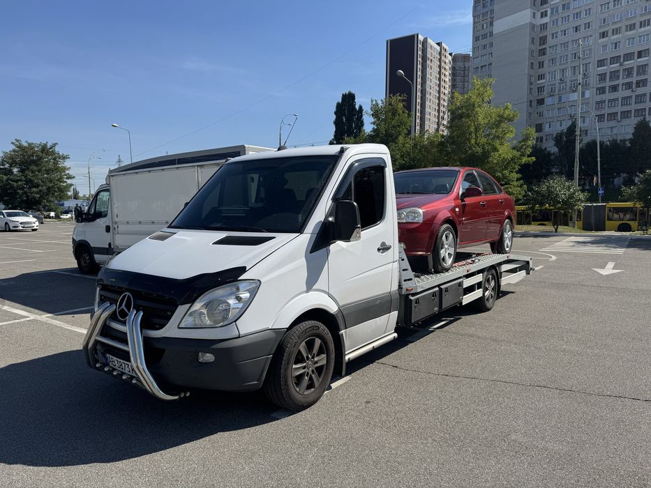 Услуги(послуги)евакуатора,евакуатор,доставка авто