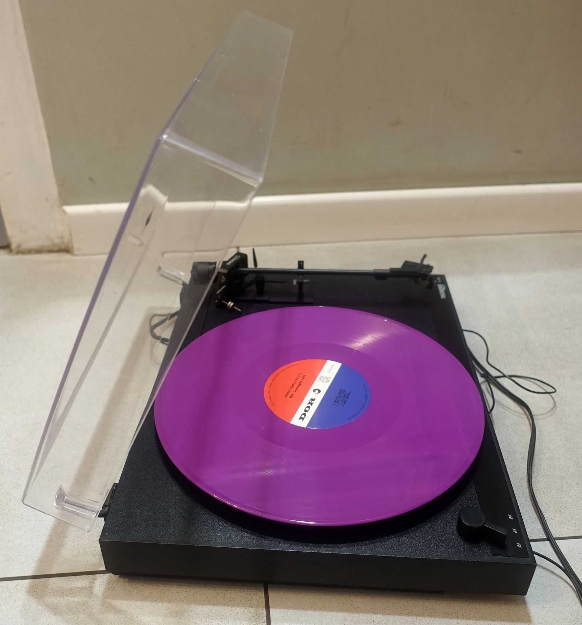 Gramofon Thorens TD 180 igła i wkładka  Stanton gratis płyta