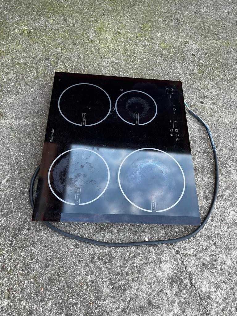 Płyta indukcyjna elektryczna - ELECTROLUX EHD 60020P