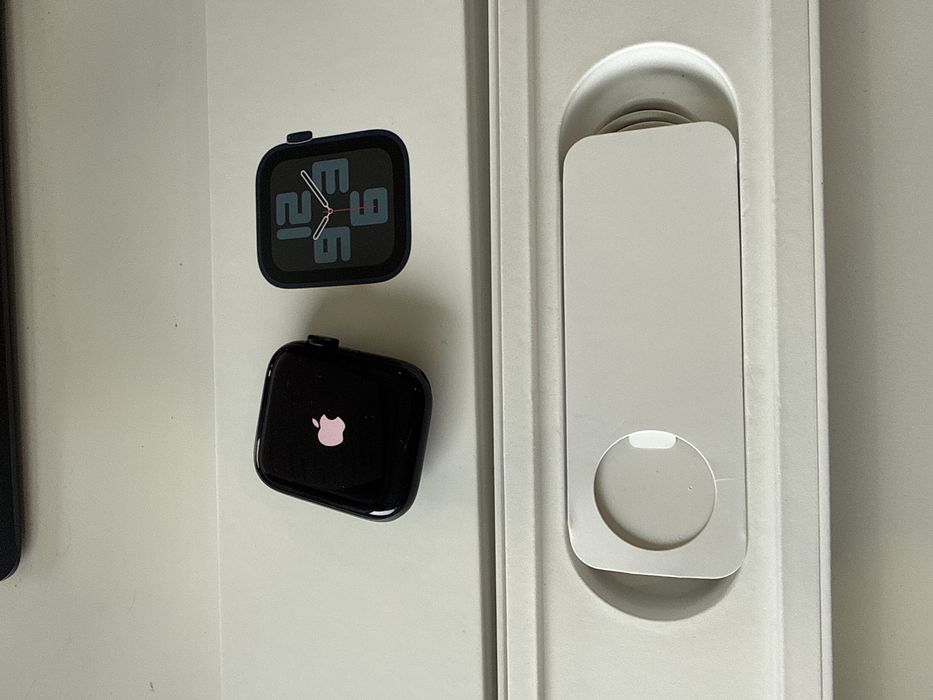 Apple Watch SE 44 mm 2023