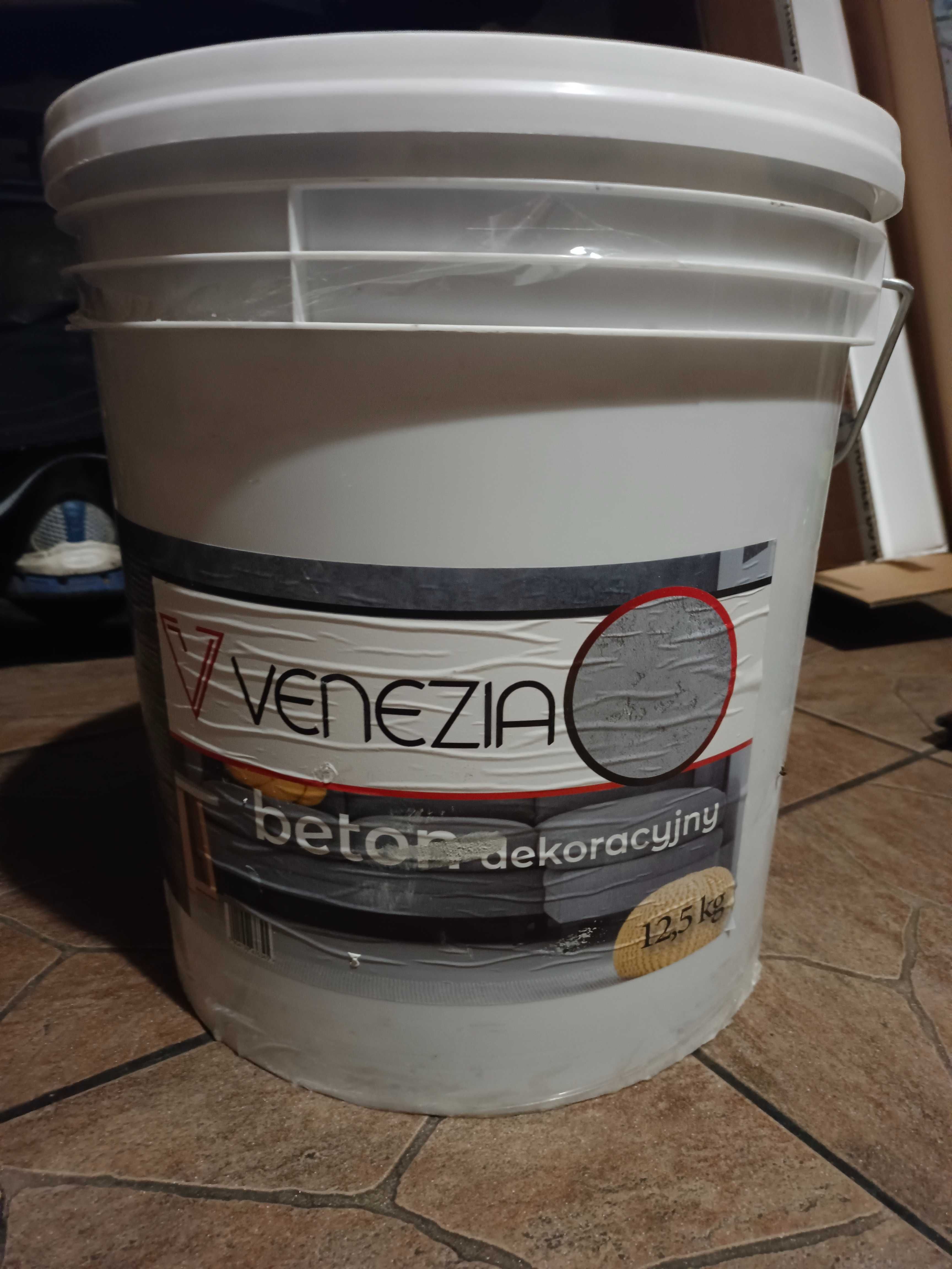 beton architektoniczny Venezia jasny szary 8,5 kg + grunt i impregnat