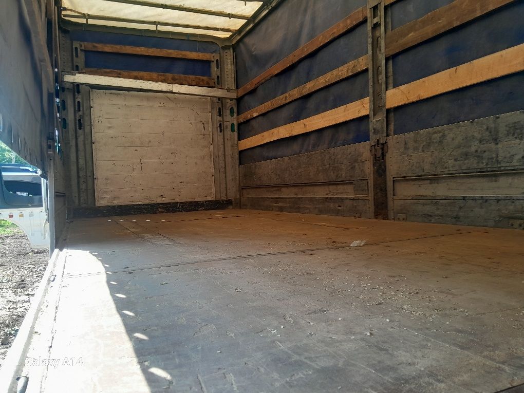 Продам прицеп в гарному стані на резині поли замінені