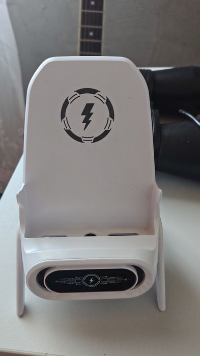 Швидкісна бездротова зарядка ,нова