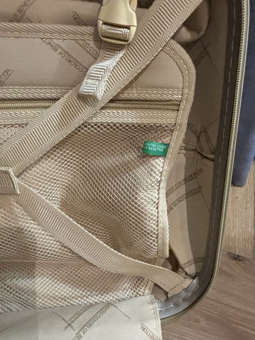 2 Malas/Trolleys de Viagem Benetton