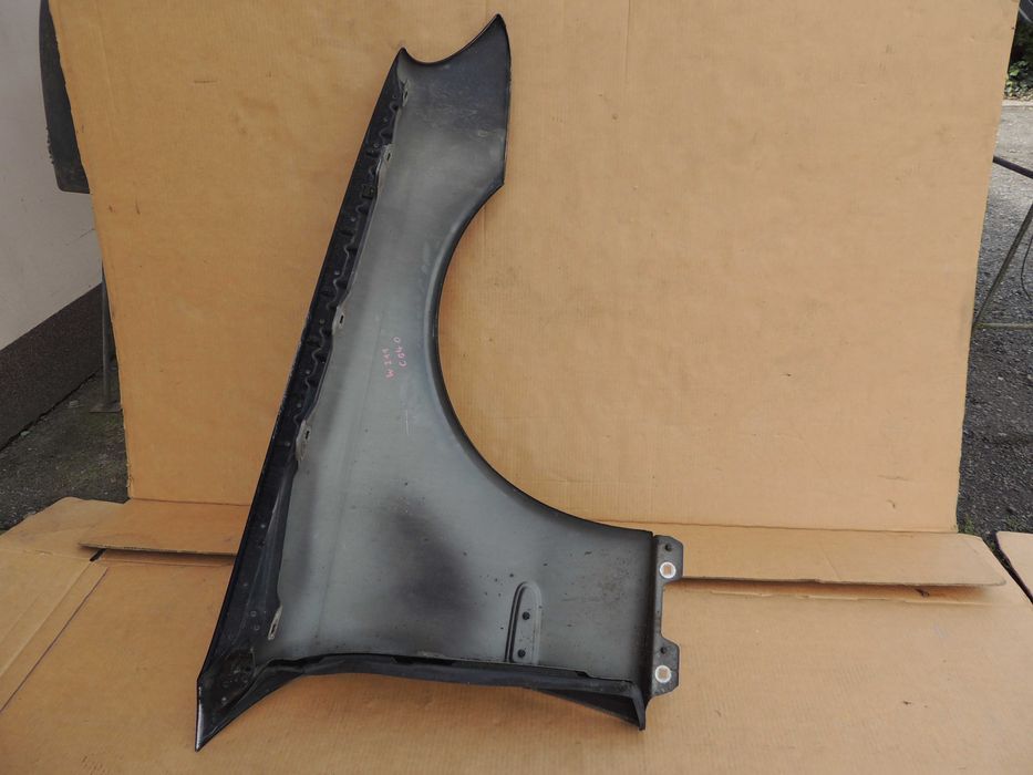 Błotnik przedni lewy Mercedes E KLASA W211 C040 02,03,04,05,06,07-09