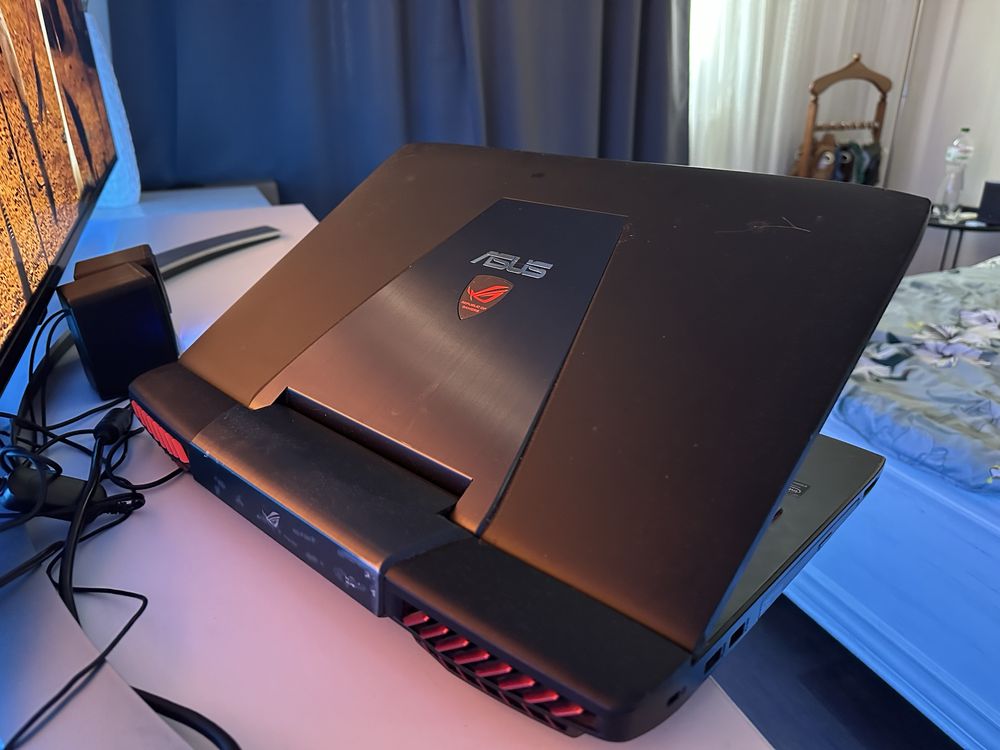 ИГРОВОЙ Asus ROG 17 + Комплект