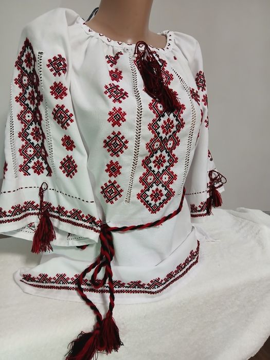 Продається ручна вишивка