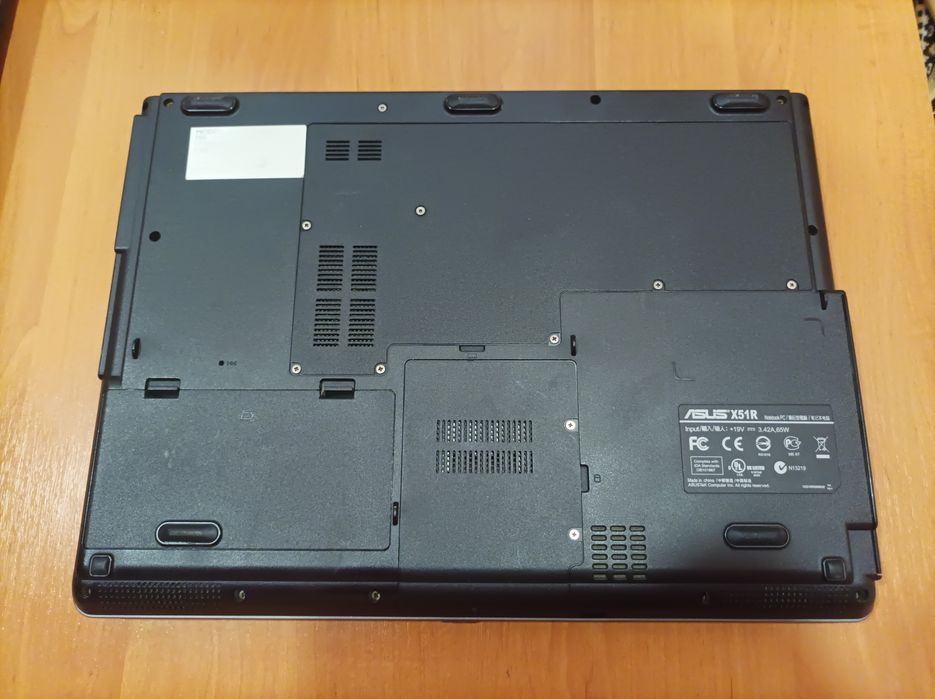 Ноутбук Asus X51R