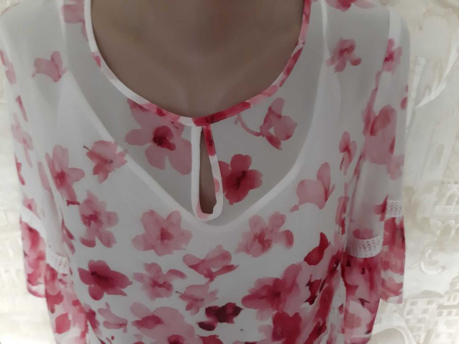 Продам воздушное нарядное платье