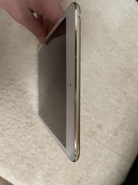 Продам Ipad 4 mini